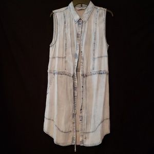 Celebrity Pink ladies denim like dress